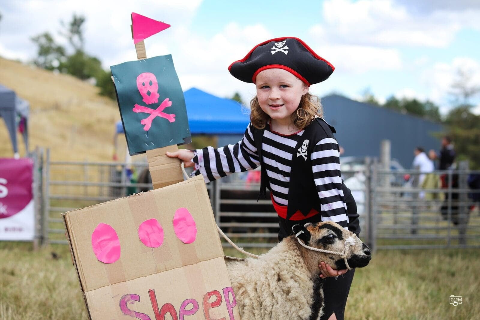 Novelty Young Handler
